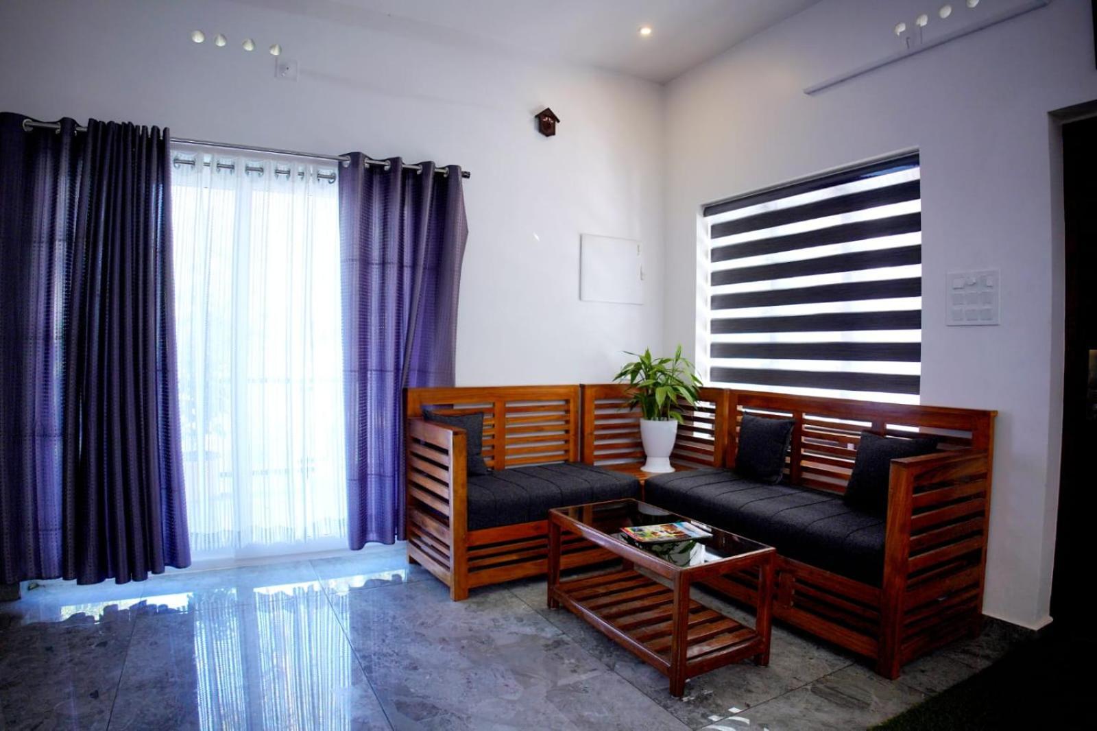 Vaishnavam Double Bedroom Villa 테카디 외부 사진